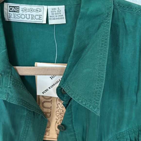 Vintage 100% Silk Green Sleeveless Top - Picture 3 of 5